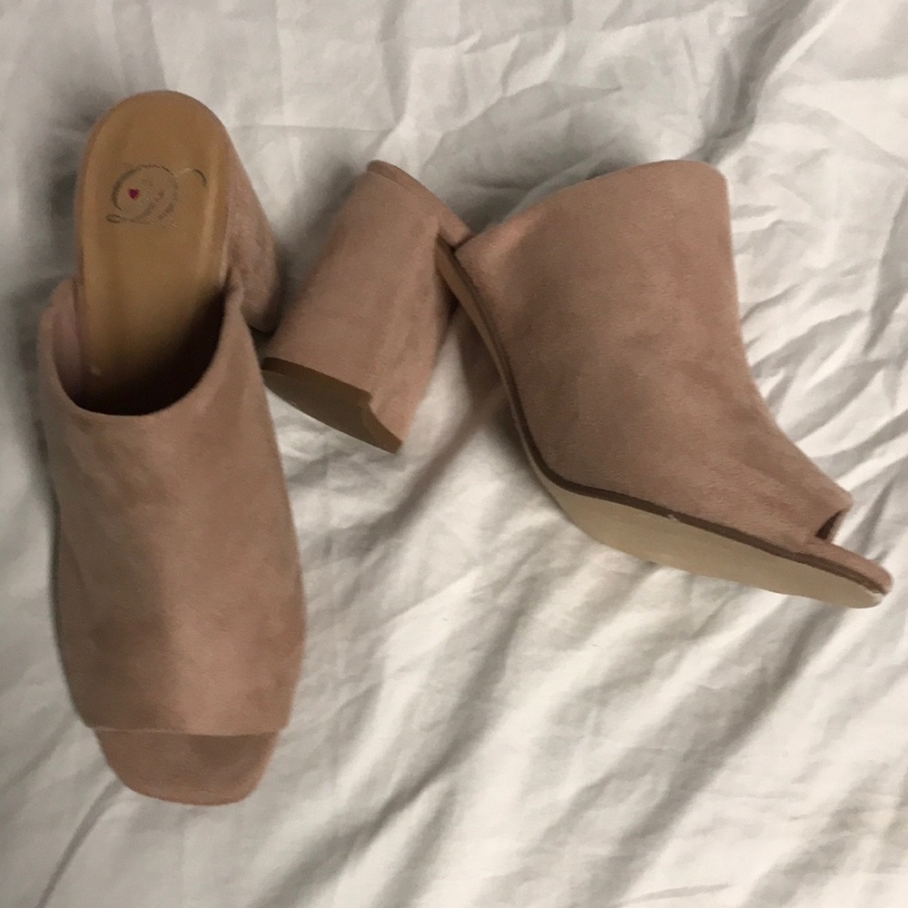 D Heart in D Brand Delicious/Carnival Shoes.